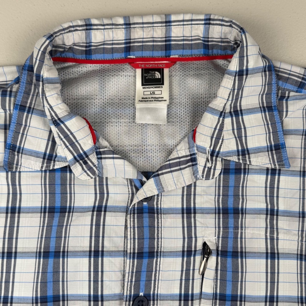 The North Face Mens Large Blue White Plaid Short Sleeve Button Up Hiking Shirt